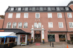 Отель Hotel Bishops Arms Strängnäs  Стренгнес